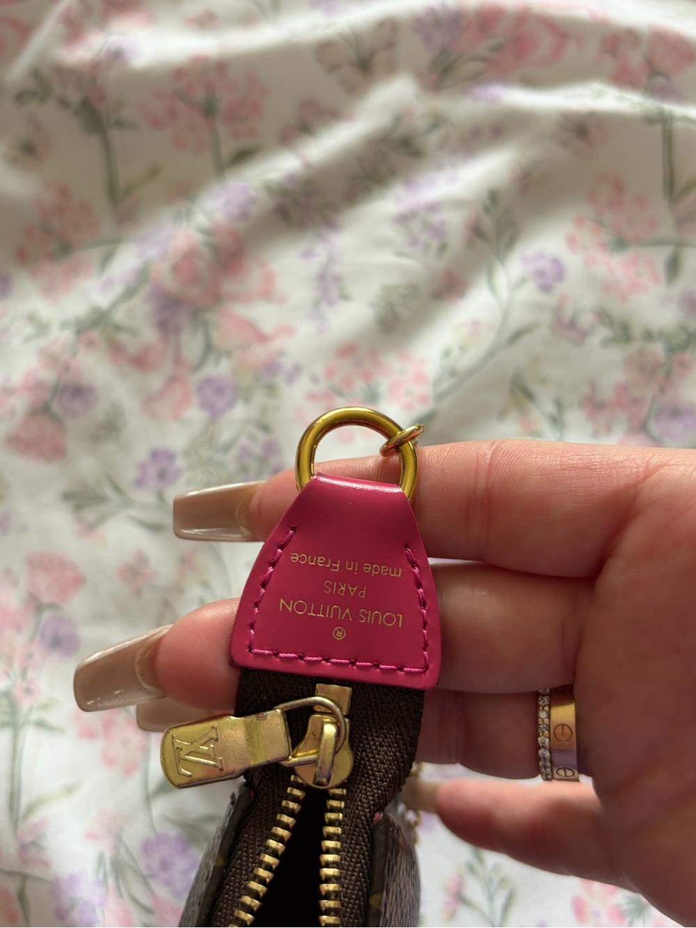 Louis Vuitton mini Pochette - Picture 3 of 6